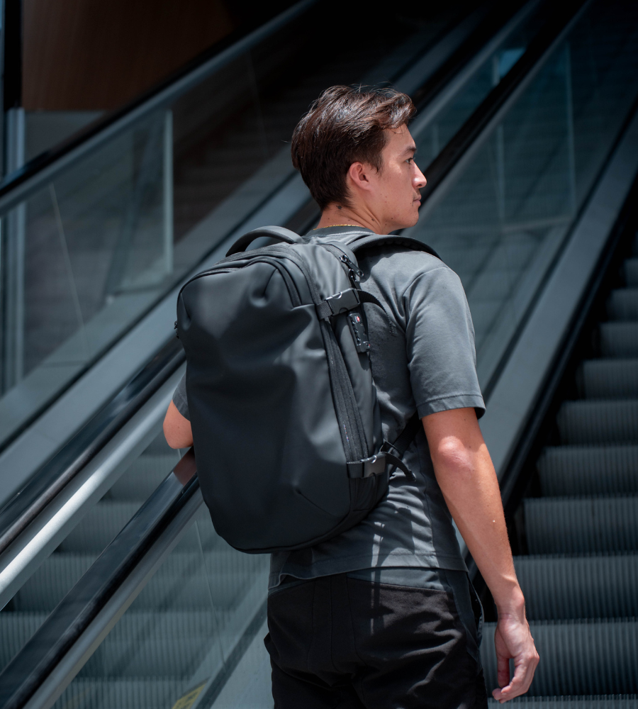 Why Every Traveler Needs a Vacuum Pack Backpack – Black Voyage