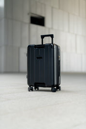 AirCabin Vortex Vacuum - Seal Carry - On Suitcase (BLK.) - BlackVoyage