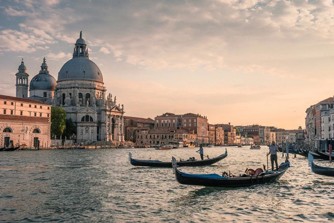 How to Explore Italy with Just One Backpack: A Travel Pro's Guide - BlackVoyage