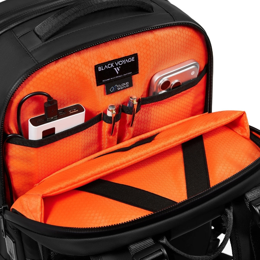 Aero 60L Vacuum-Seal Air Compression Travel Backpack – Black Voyage