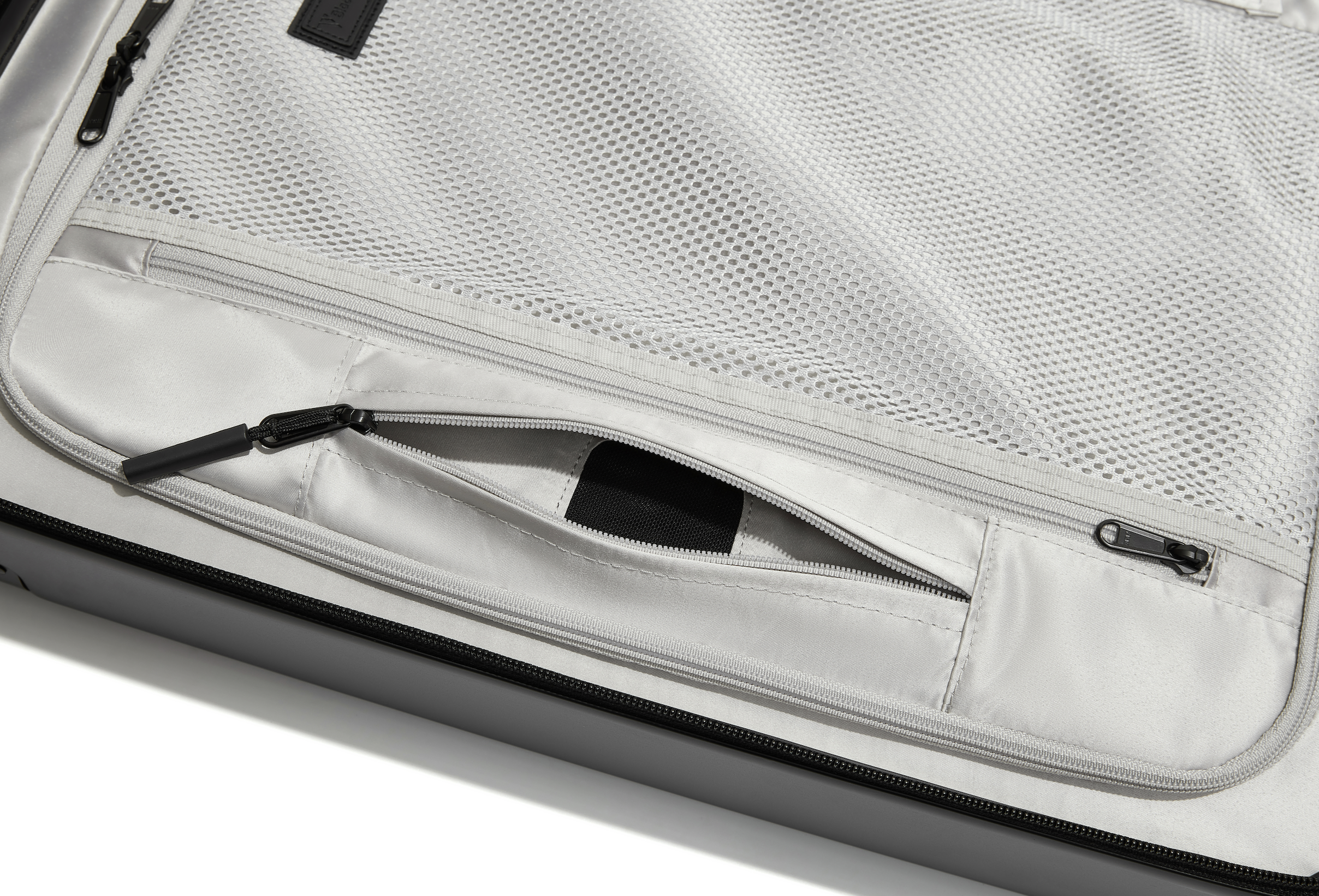 20" AirCabin PRO - 80L Carry-On Vortex Vacuum-Seal Air Compression Suitcase