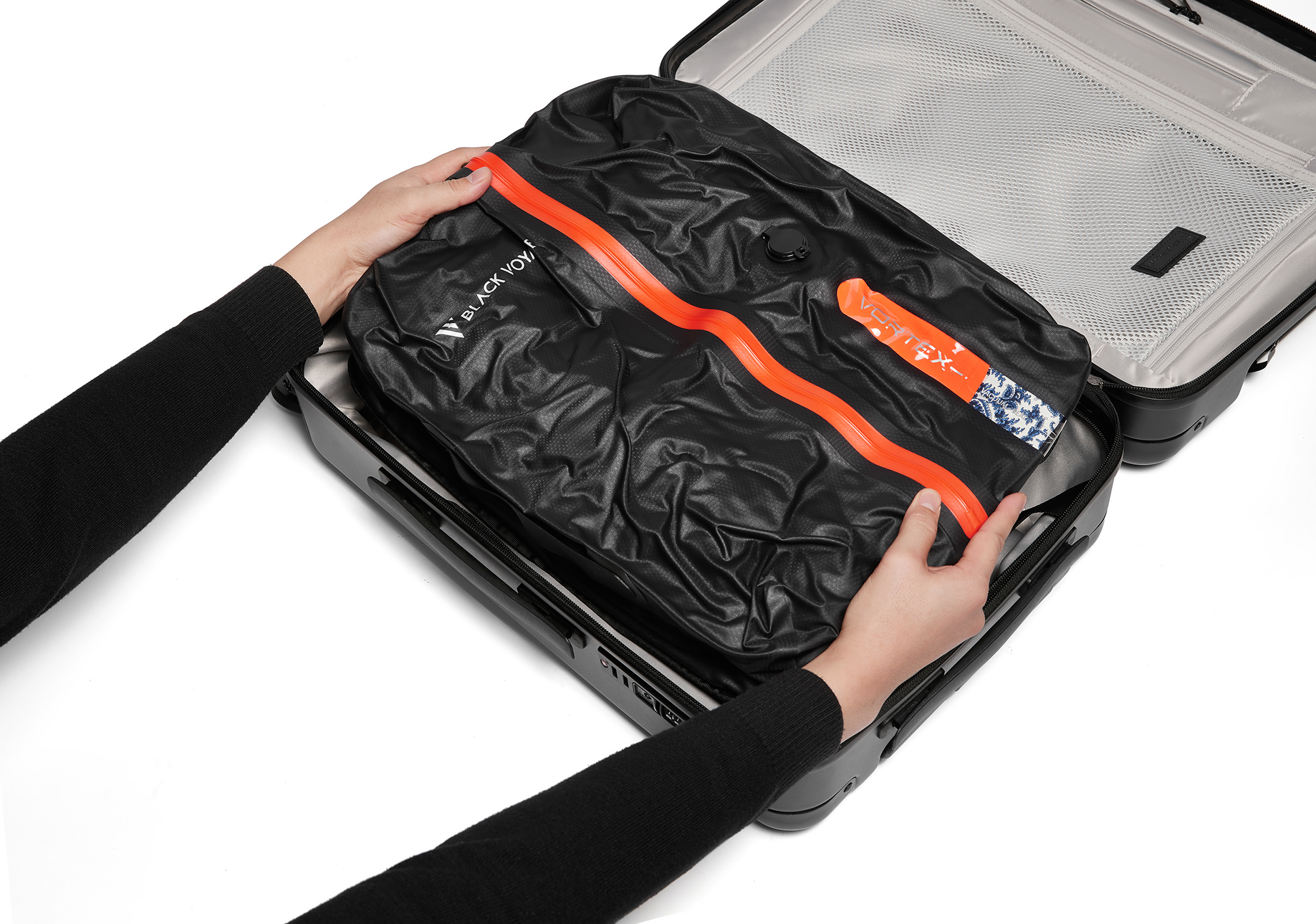 18L Vortex Seal Compression Travel Cube – Black Voyage
