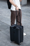 AirCabin Vortex Vacuum - Seal Carry - On Suitcase (BLK.) - BlackVoyage