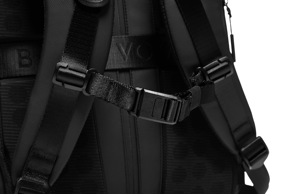 Zephyr - 60L Vortex Vacuum-Seal Travel Backpack
