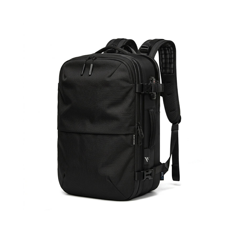 Aero 60L Vacuum-Seal Air Compression Travel Backpack – Black Voyage