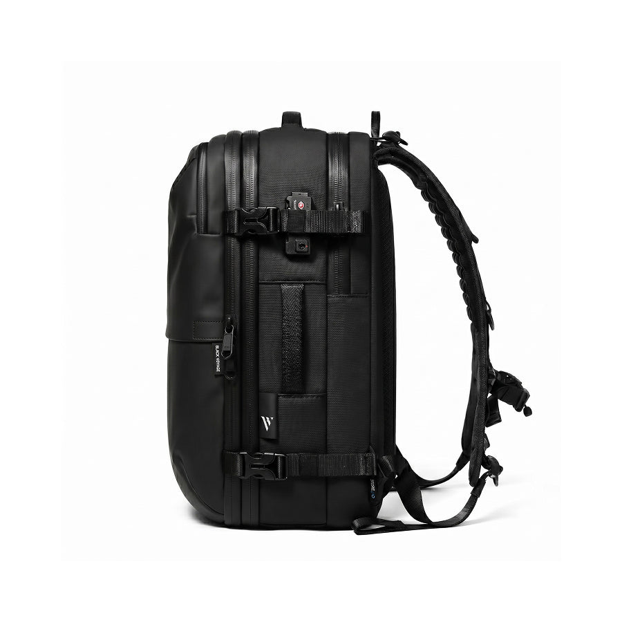 Aero 60L Vacuum-Seal Air Compression Travel Backpack – Black Voyage