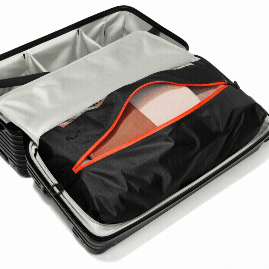 bv-AirTrunk-gif-01.gif