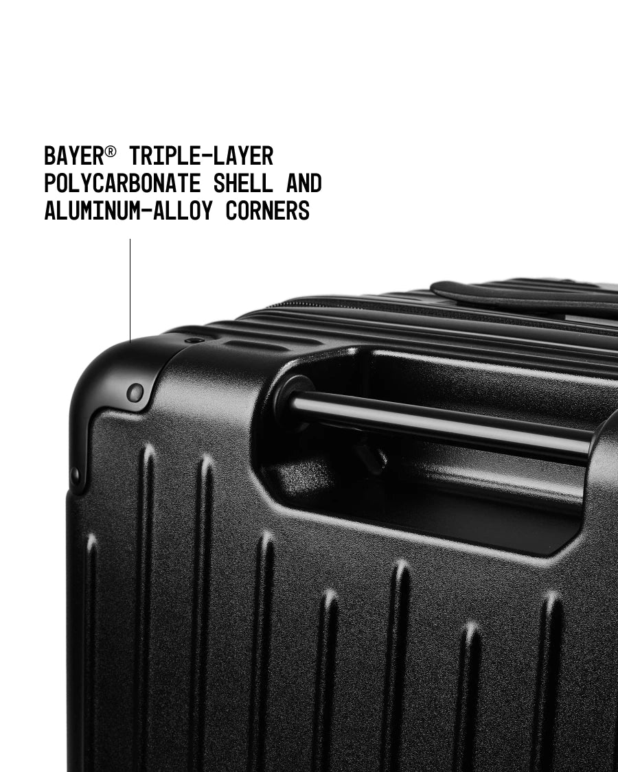 28" AirTrunk Pro - 136L