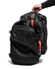 18L Vortex Seal Compression Travel Cube