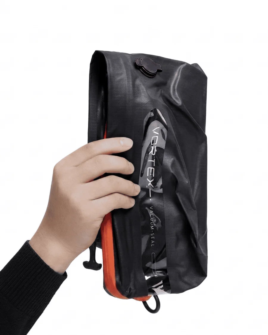 18L Vortex Seal Compression Travel Cube
