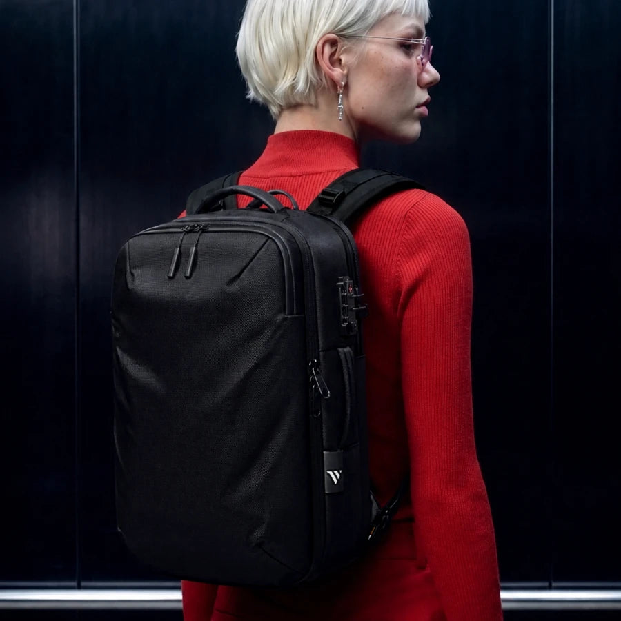 bv-zephyr-pro-24l-cordura-media-13_7e2f4bd1-379b-46e8-9c52-be93f33b9c60.webp